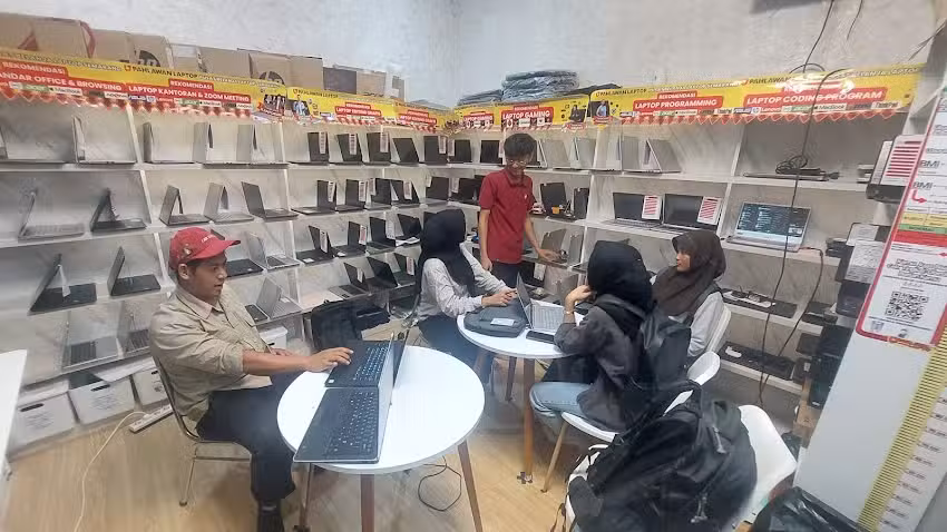Pahlawan Laptop | Toko Jual Beli Laptop Mahasiswa Kuliah & Kerja Kantoran Harga Murah Terdekat Semarang | Servis Laptop