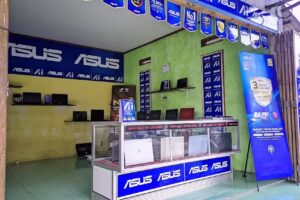 PAP&rsquo;S COMPUTER