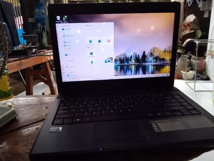 Parigi Service Laptop