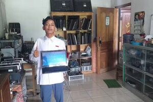 PHOENIX Computer ( service & jual beli laptop )