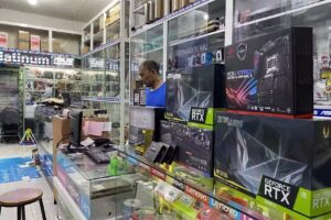 PLATINUM IT CENTER (service laptop )