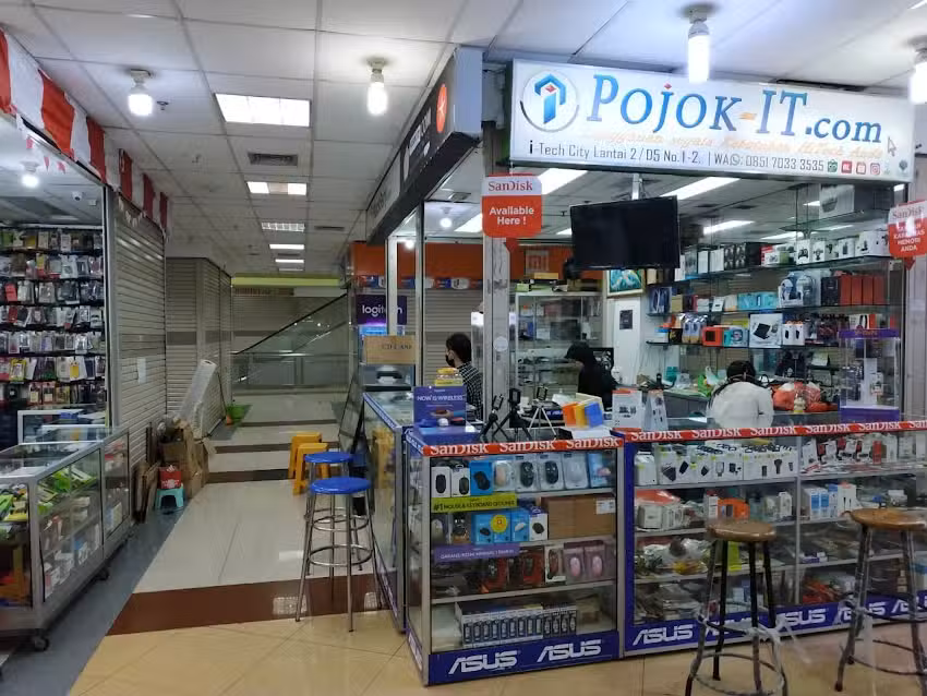 Pojok IT Hi-TechMall iTechcity THR