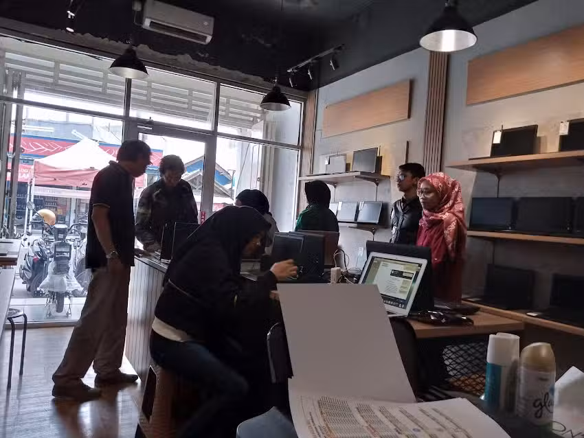 PUSAT LAPTOP NUSANTARA (Tasikmalaya)