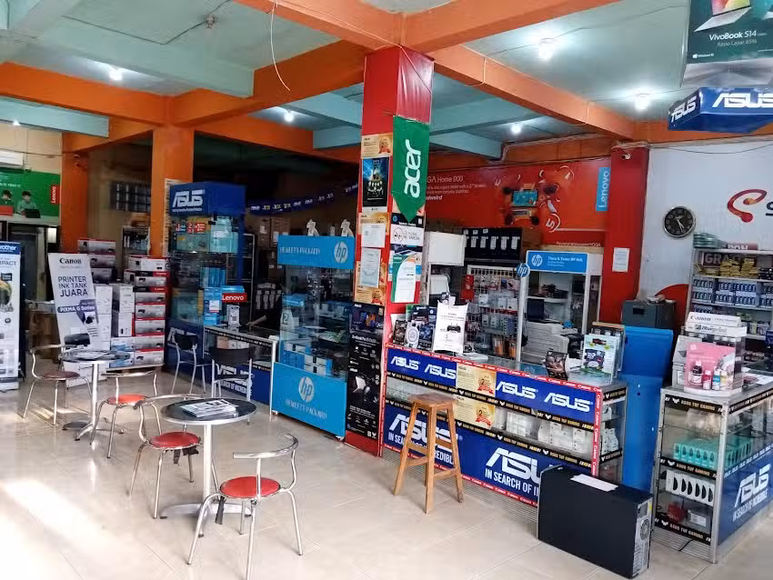 Putri Komputer Purwakarta