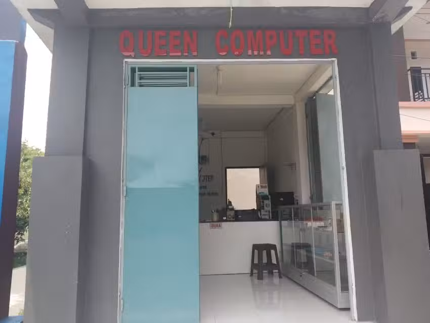 Queen Computer