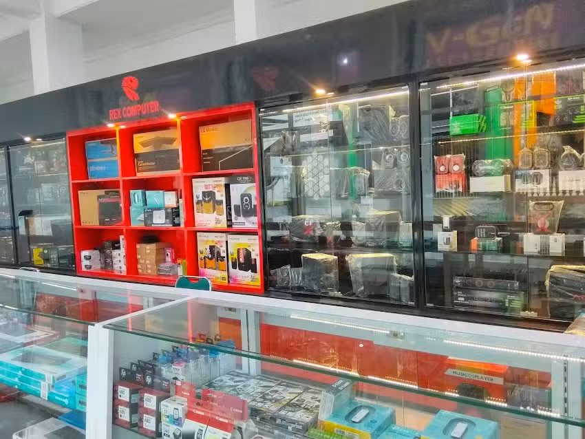 REX COMPUTER MUNTILAN