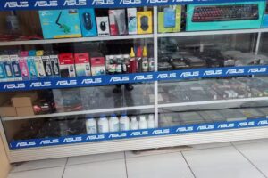 REZEKI ZIKRI JAYA COMPUTER & CELLULER CIAMIS