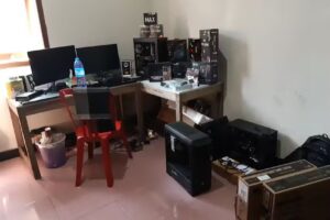 Roket PC (Rakitan PC / Komputer Ponorogo)