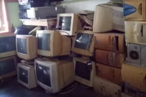 ROSOK KOMPUTER ELEKTRONIK SEMARANG (JEMPUT DITEMPAT)