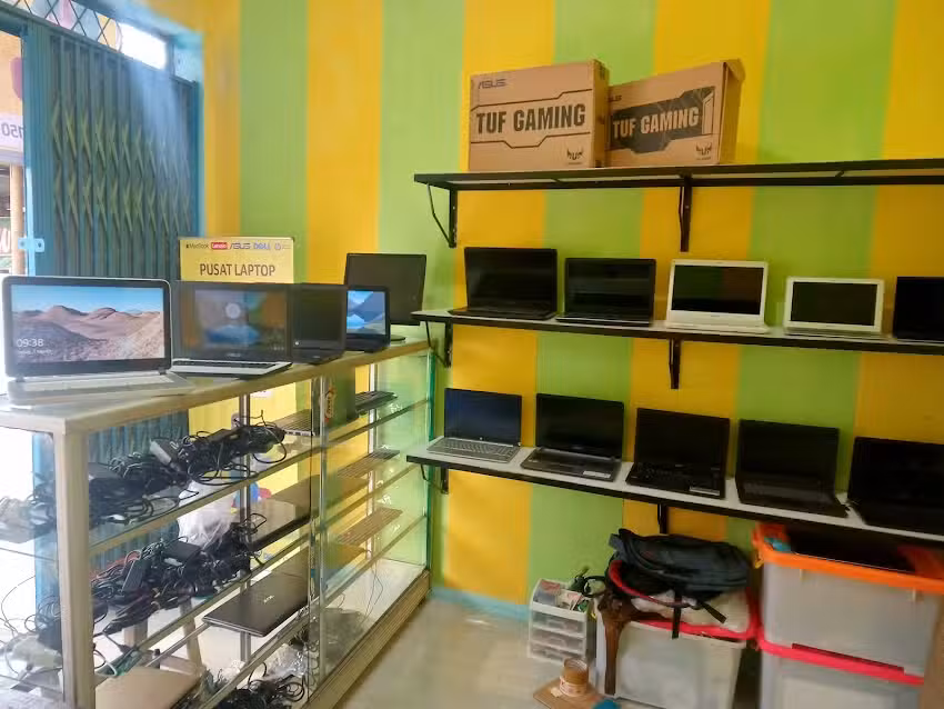 sama sama laptop