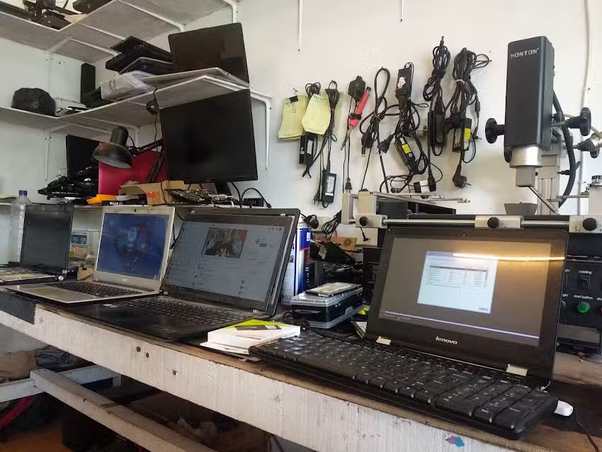 SAYCOM LAPTOP SOLUTIONS