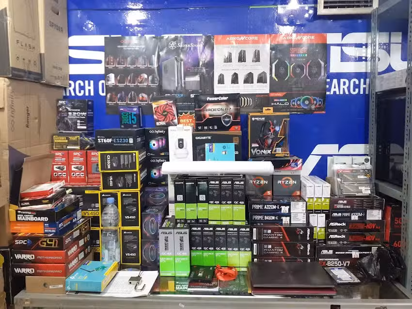 SDR COMP PC Rakitan & Service