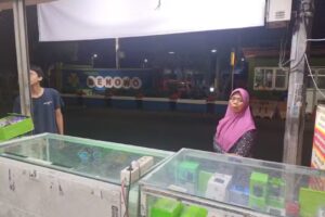 Service hp, jual beli hp murah, aksesoris hp dan komputer megatecno cell terminal benowo