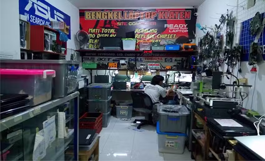 SERVICE LAPTOP KLATEN (SMC COMPUTER KLATEN)