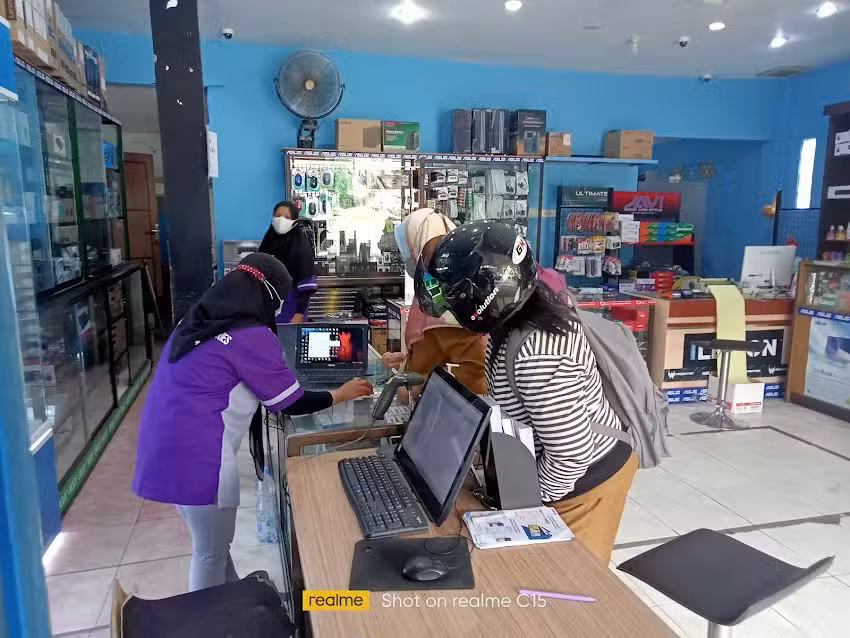 Shunu Computer, Sales & Service, Retail & Distribution