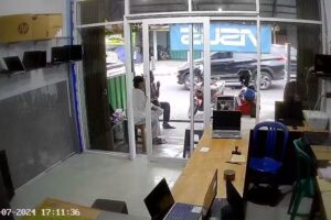 SS laptop (service ,jual,beli)