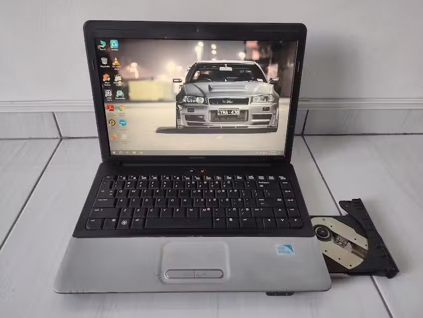 Swish Laptop