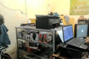 Toko Komputer Laptop Assesoris