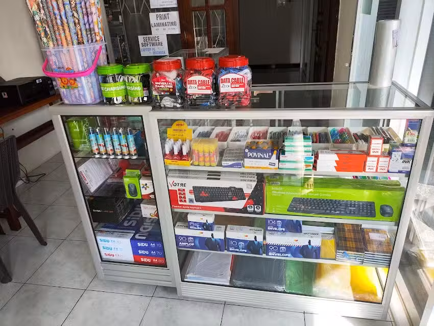 TRIXT Computer Store Stationery