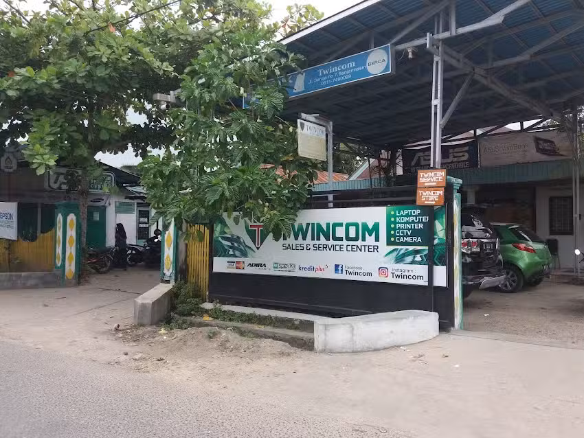 Twincom Distribution Center