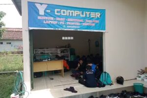 Y-COMPUTER