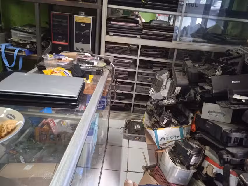 Yoel Computer